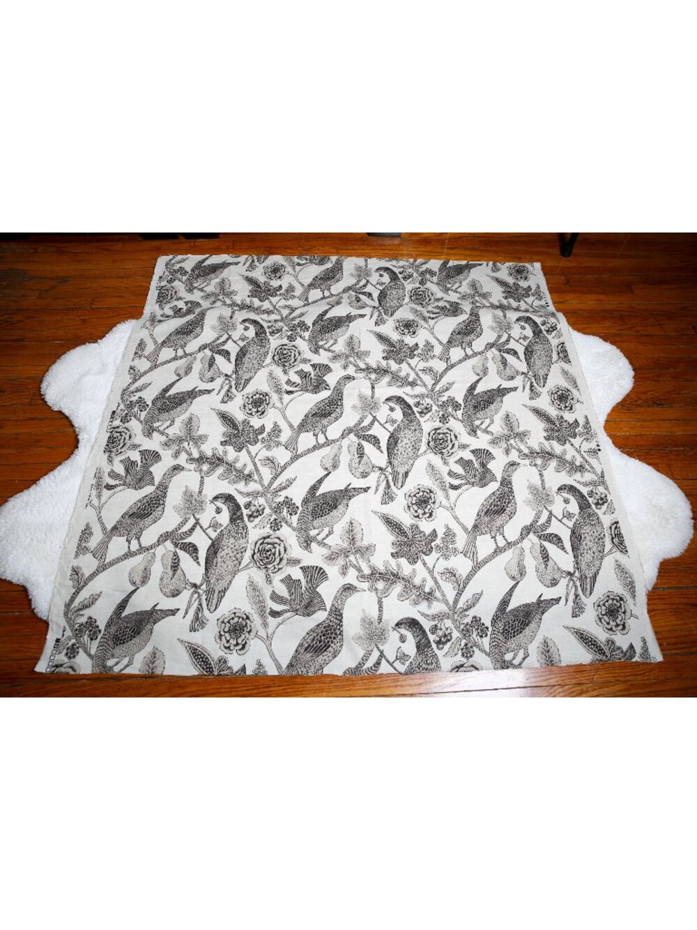 LEE BEHREN Vintage 'Katmandu' Botanical Bird Linen/Cotton Blend Designer Fabric - Picture 2 of 12
